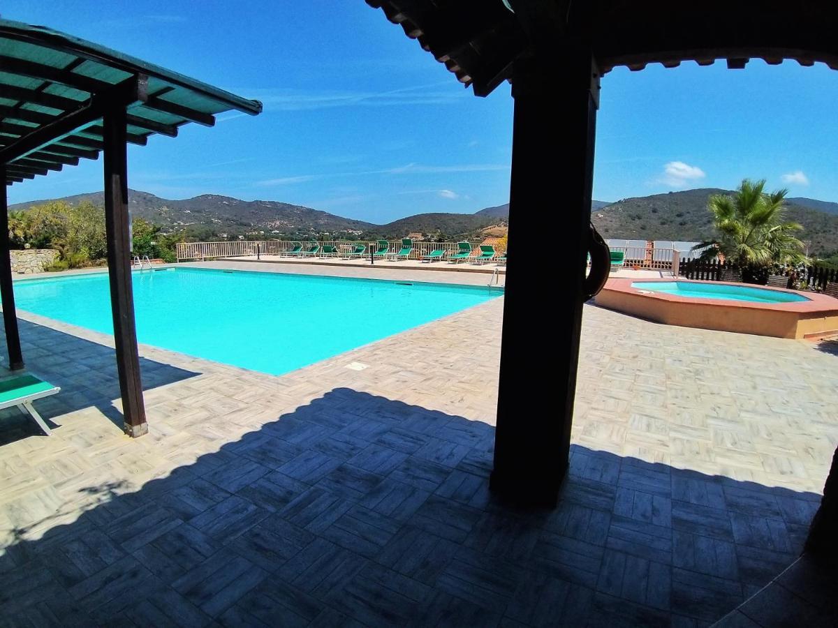 Apartahotel Al Barcoco Marina di Campo