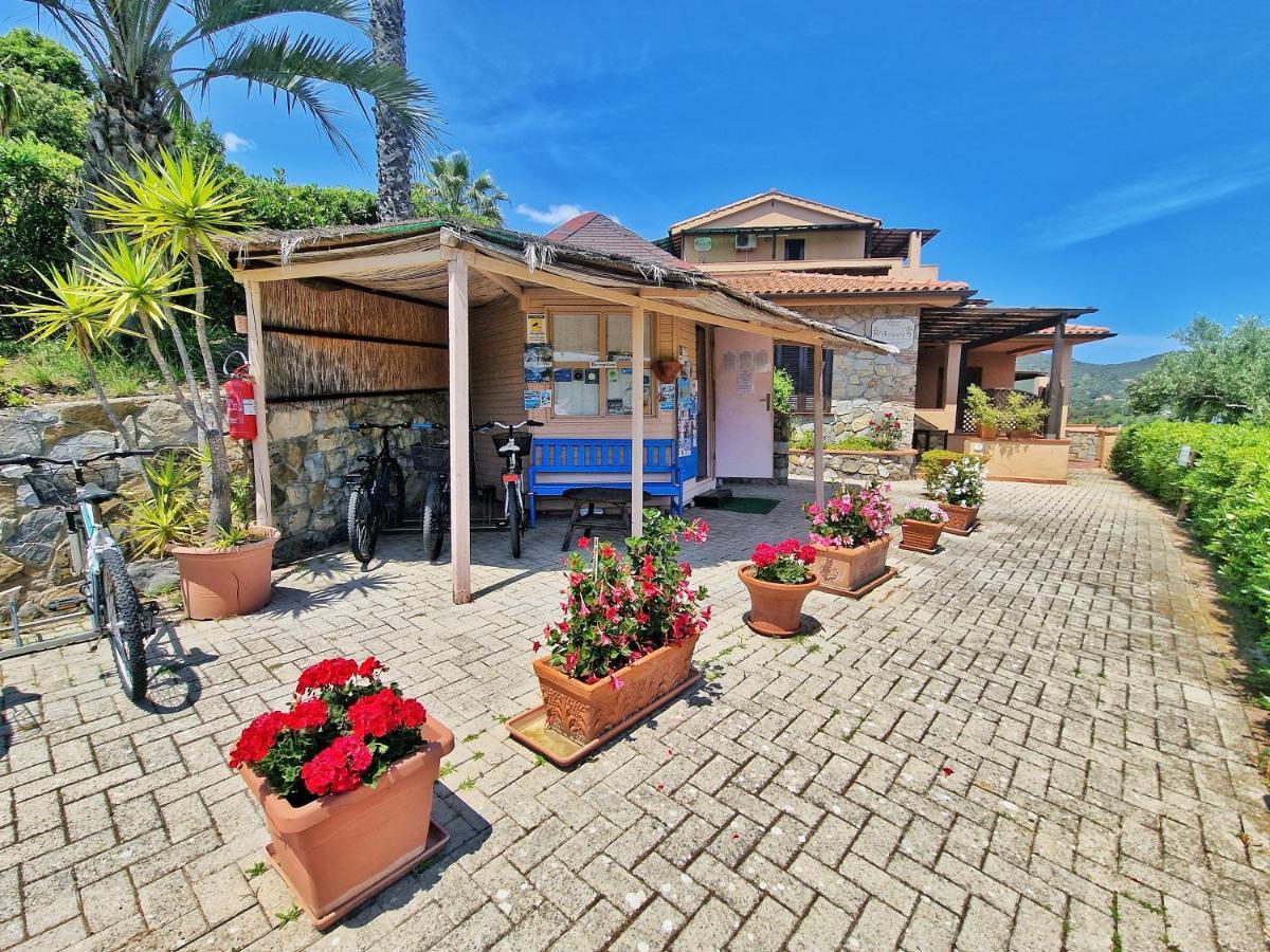 Apartahotel Al Barcoco Marina di Campo